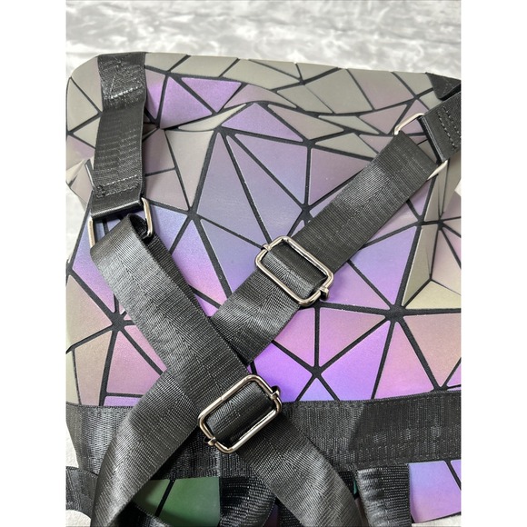 LUXSHE Geometric Iridescent Backpack Luminous Drawstring Backpack READ! - Picture 16 of 16